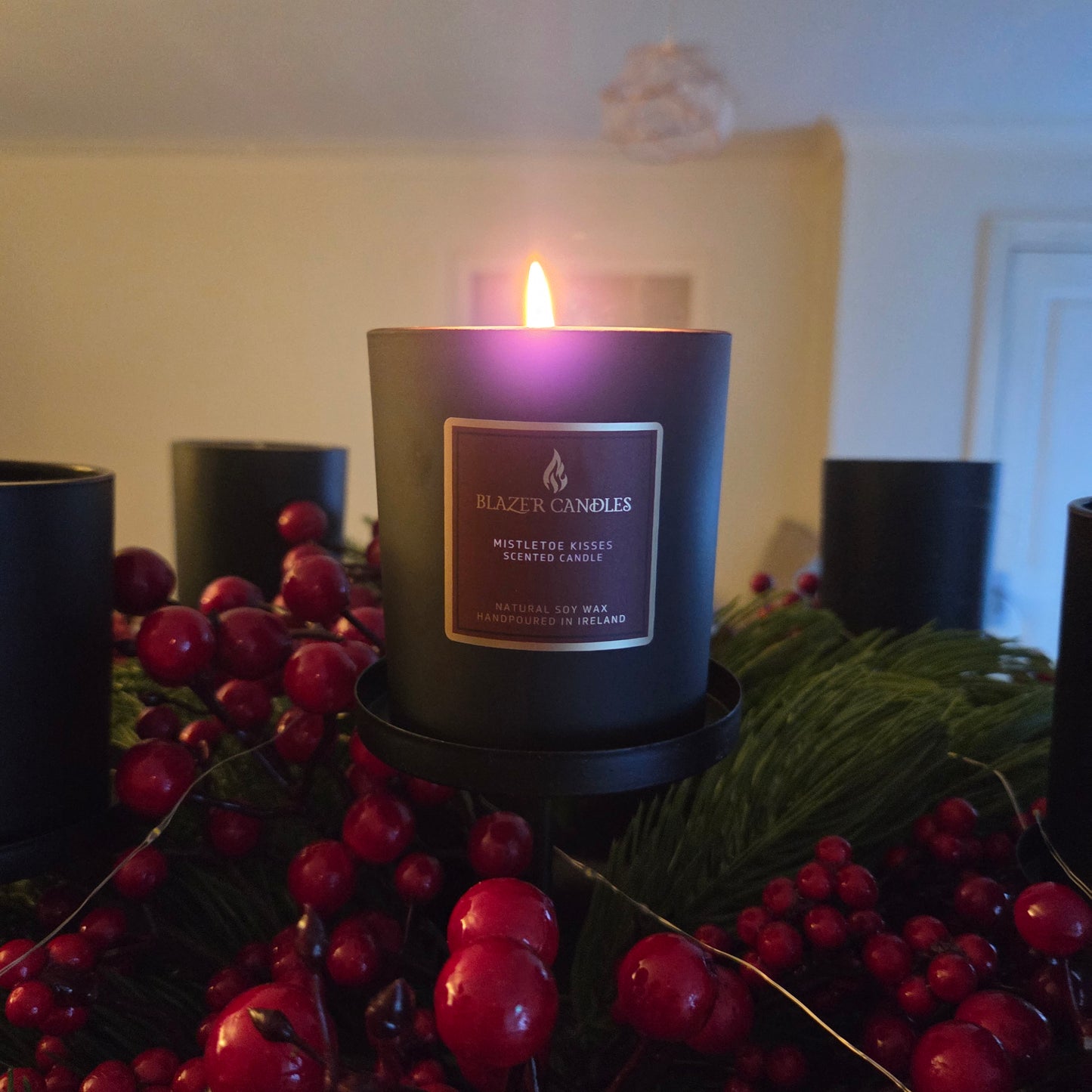 Mistletoe Kisses Scented Candle