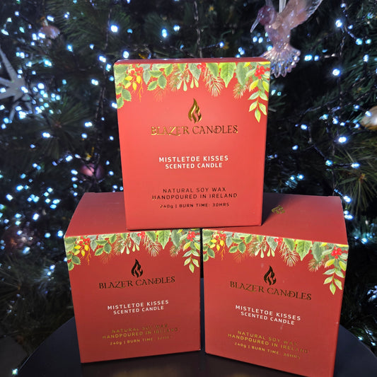 Mistletoe Kisses Scented Candle
